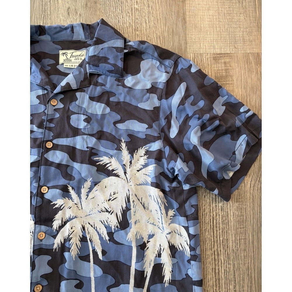 Trunks Button Front Shirt Blue Camo Palm Tree Print Mens Size Large